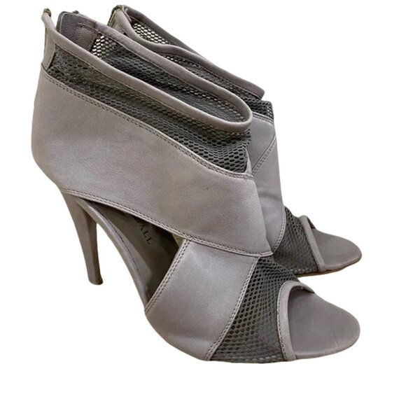 Loeffler Randall Gray Mesh Bootie Peep-Toe Heels Size 8 - Picture 1 of 6